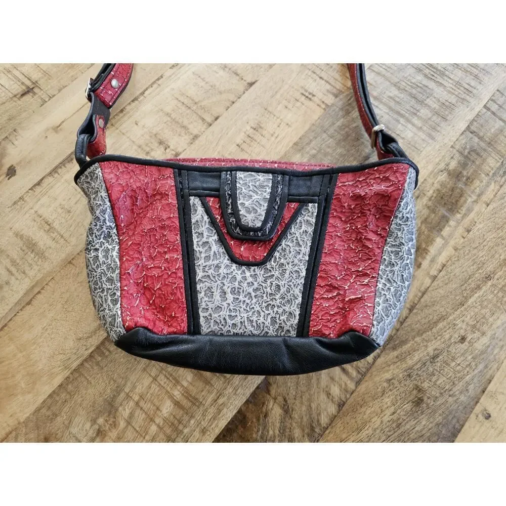 D’Onofrio Leather Designs Handcrafted Shoulder Bag‎ Black Red USA